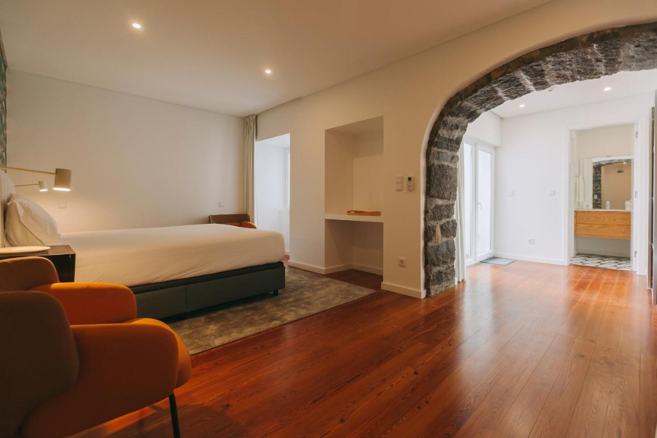Azores Inn - Family Suites ポンタ・デルガダ エクステリア 写真